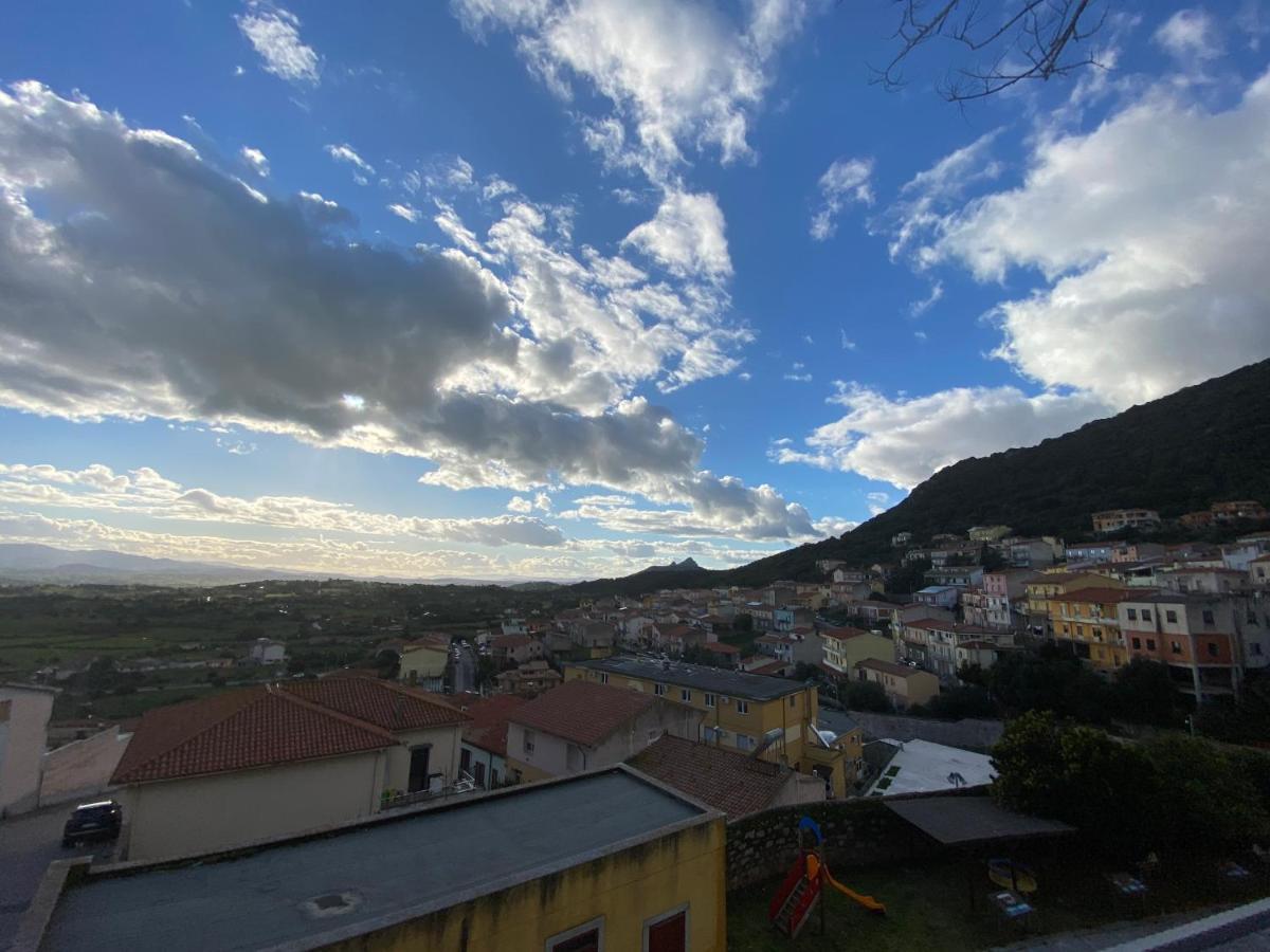 La Casetta Di Nonna Antona Villa Berchidda Dış mekan fotoğraf